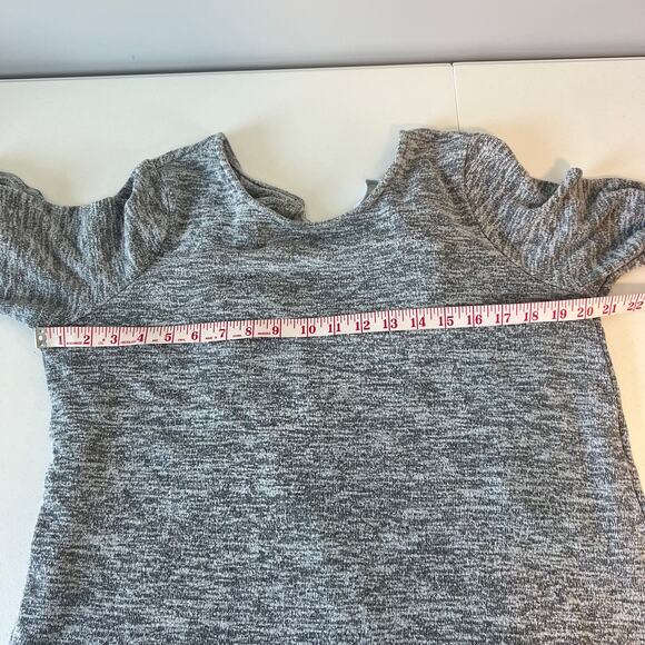 Market and Spruce Pullover Sweater ties in back Size Medium - Picture 10 of 11